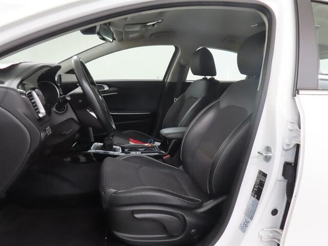 KIA Xceed 1.0 T-GDi DynLine, Camera! Carplay! 18" Lm Velgen! VERWACHT!!
