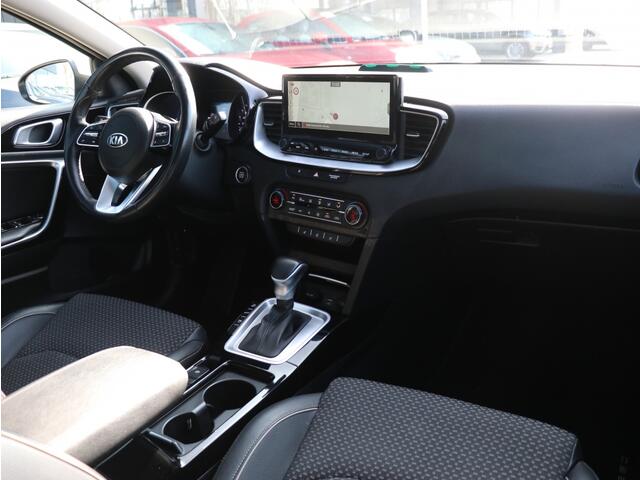 KIA Xceed 1.6 GDi PHEV DynamicLine I Trekhaak I 18 Inch I Half-leder