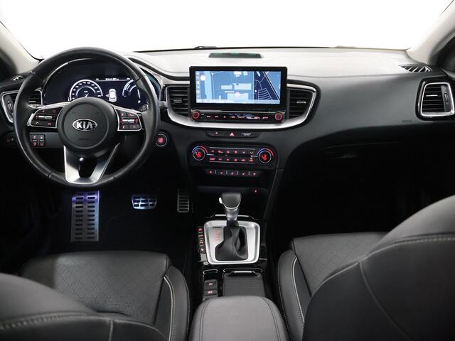 KIA Xceed 1.6 GDi PHEV ExecutiveLine | Panoramadak | Lederen Bekleding | Stoelventilatie | Elektrisch verstelb. bestuurdersstoel met geheugen | Stoel/Stuurwielverwarming