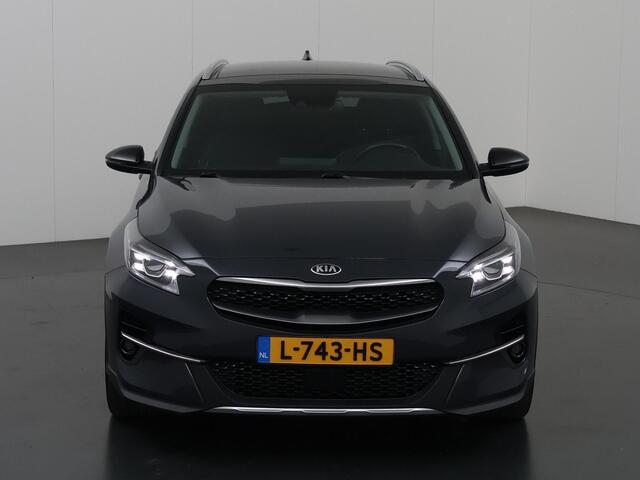 KIA Xceed 1.5 T-GDI MHEV ExecutiveLine | Panoramadak | Elekt. Stoelverstelling met geheugen | Stoelventilatie | Stoel/Stuurwielverwarming