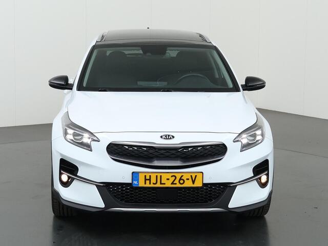 KIA Xceed 1.6 GDi PHEV ExecutiveLine | Navigatie | Parkeercamera | Stoelverwarming/verkoeling | Keyless Go |