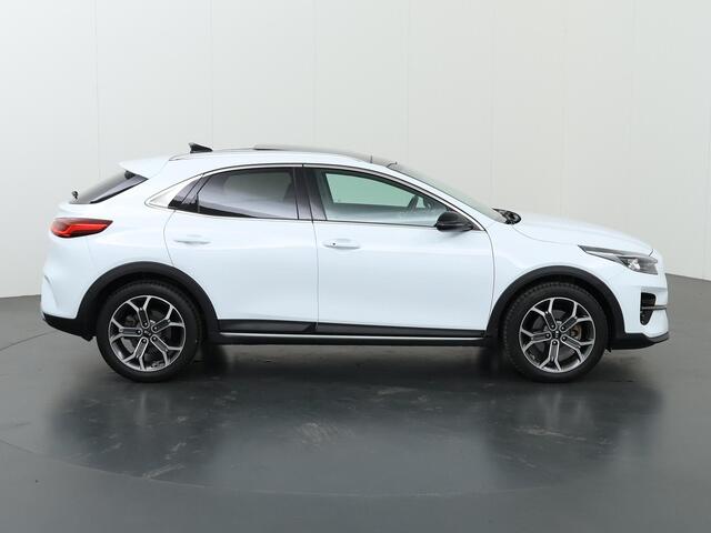 KIA Xceed 1.6 GDi PHEV ExecutiveLine | Navigatie | Parkeercamera | Stoelverwarming/verkoeling | Keyless Go |