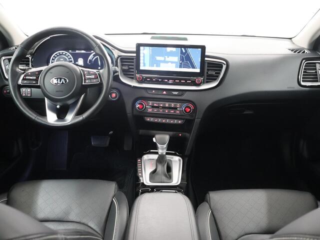 KIA Xceed 1.6 GDi PHEV ExecutiveLine | Navigatie | Parkeercamera | Stoelverwarming/verkoeling | Keyless Go |