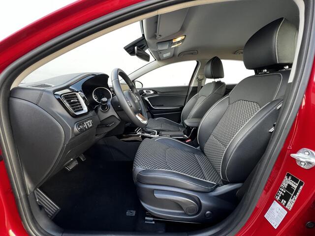 KIA Xceed 1.6 GDi PHEV DynamicLine Automaat / Apple CarPlay/Android Auto / Navigatie / Lichtmetalen velgen / Achteruitrijcamera / Half lederen bekleding / Keyless Entry&Start /