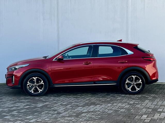 KIA Xceed 1.6 GDi PHEV DynamicLine Automaat / Apple CarPlay/Android Auto / Navigatie / Lichtmetalen velgen / Achteruitrijcamera / Half lederen bekleding / Keyless Entry&Start /