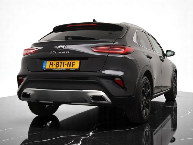 KIA Xceed 1.4 T-GDi DynamicPlusLine Black Edition 141PK - Panoramadak - 18 inch LM velgen - Navigatie - Afneembare trekhaak - Fabrieksgarantie tot 05-2027