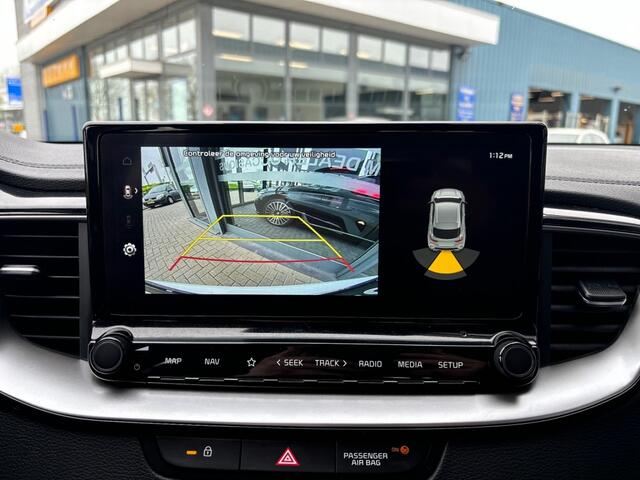 KIA Xceed 1.5 T-GDI EXECUTIVELINE 140PK NAVI LMV PDC-CAMERA WINTERPACK