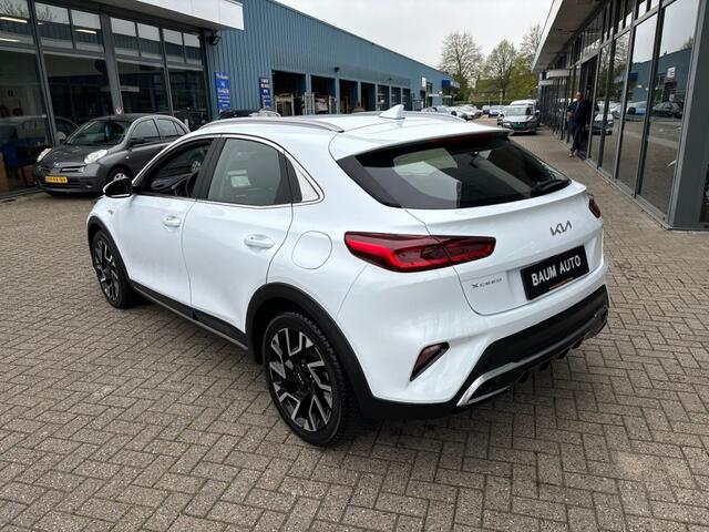 KIA Xceed 1.5 T-GDI EXECUTIVELINE 140PK NAVI LMV PDC-CAMERA WINTERPACK