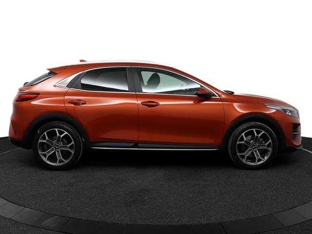 KIA Xceed 1.0 T-GDi DynamicPlusLine - Climate Control - Cruise Control - LED Koplampen - Navigatie - Stoel/Stuur Verwarming - Fabrieksgarantie Tot 2029