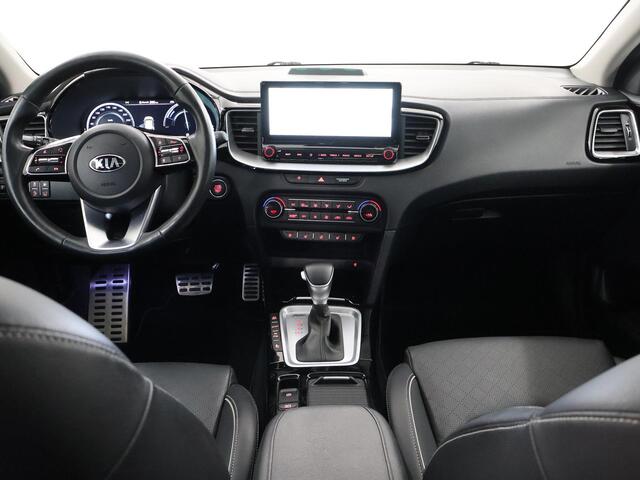 KIA Xceed 1.6 GDi PHEV ExecutiveLine | Panoramadak | Lederen Bekleding | Stoelventilatie | Elektrisch verstelb. bestuurdersstoel met geheugen | Stoel/Stuurwielverwarming