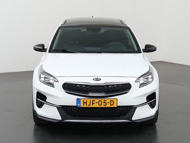 KIA Xceed 1.6 GDi PHEV ExecutiveLine | Panoramadak | Lederen Bekleding | Stoelventilatie | Elektrisch verstelb. bestuurdersstoel met geheugen | Stoel/Stuurwielverwarming
