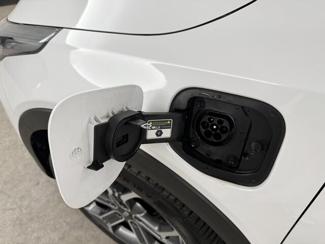 KIA Xceed 1.6 GDi PHEV ExecutiveLine 165PK Parelmoer Pano Carplay Camera LED Virtual Memory Leder 18"LMV Clima Navi PDC Stoel/Stuurverwarming
