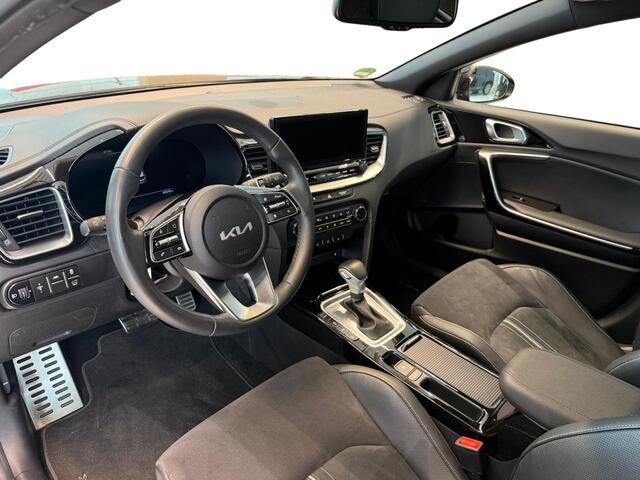 KIA Xceed 1.6 T-GDi Black Edition | trekhaak| Navi | Pano schuifdak | stoel/stuurverwarming| Multimedia|