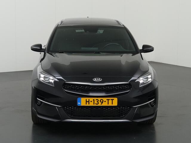 KIA Xceed 1.4 T-GDi DynamicPlusLine | Trekhaak | Panoramadak | Stoel/Stuurwielverwarming | Keyless | Climate Control |