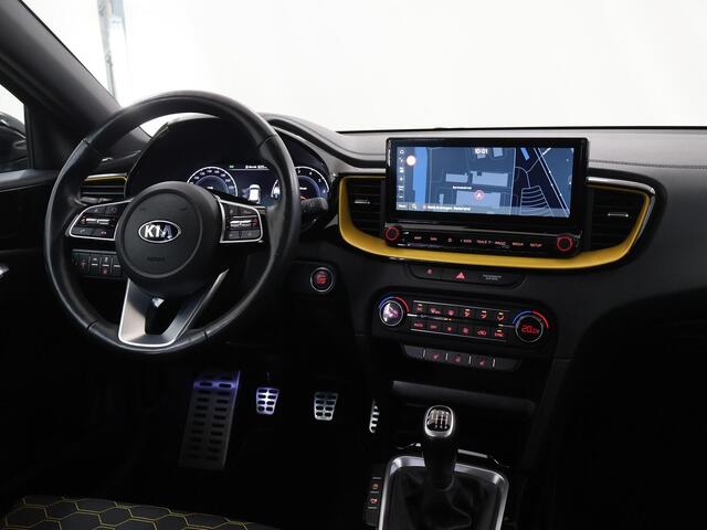 KIA Xceed 1.4 T-GDi DynamicPlusLine | Trekhaak | Panoramadak | Stoel/Stuurwielverwarming | Keyless | Climate Control |