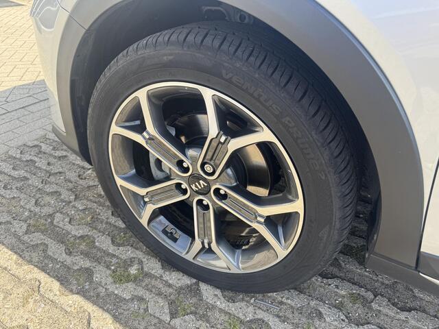 KIA Xceed 1.6 GDi PHEV ExecutiveLine | 1e eig. | Origineel NL Auto | Trekhaak | Panoramadak