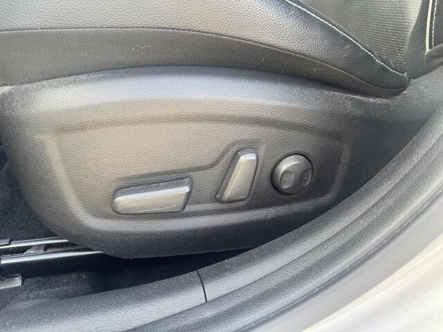 KIA Xceed 1.6 GDi PHEV ExecutiveLine | 1e eig. | Origineel NL Auto | Trekhaak | Panoramadak