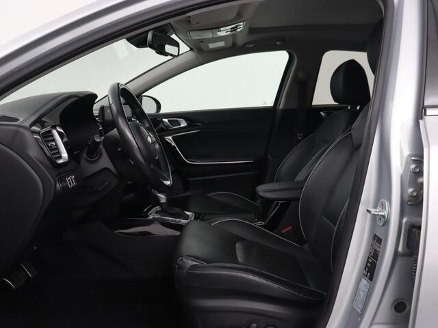 KIA Xceed 1.6 GDI PHEV ExecutiveLine | Schuifdak | Leder | Stoelventilatie | Adaptive cruise | Camera | Stoel & stuurverwarming | Memory | Digital Cockpit | Plug In