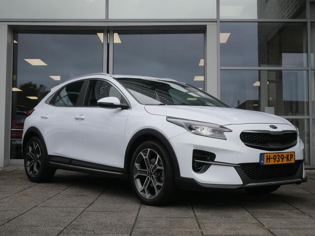 KIA Xceed 1.0 T-GDi DynamicLine | Cruise | Clima | Camera | Carplay | Navi | Trekhaak | Allseason banden |