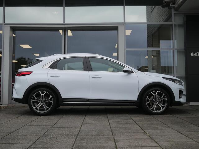 KIA Xceed 1.0 T-GDi DynamicLine | Cruise | Clima | Camera | Carplay | Navi | Trekhaak | Allseason banden |