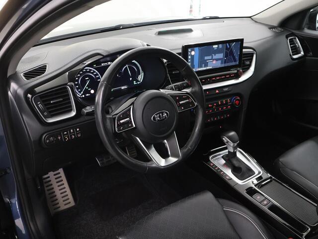 KIA Xceed 1.6 GDi PHEV ExecutiveLine | Navigatie | Parkeercamera | Stoelverwarming/verkoeling | Keyless Go |