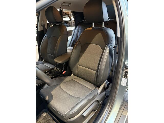 KIA Xceed 1.5 T-GDi DynamicLine MILD-HYBRID Style