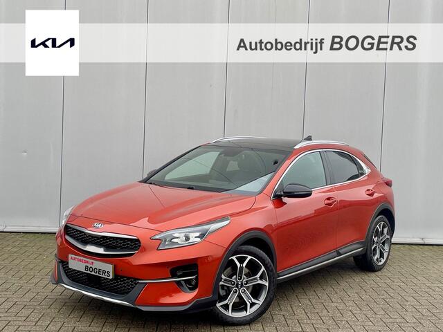 KIA Xceed 1.5 T-GDI MHEV DynamicPlusLine Automaat Navigatie, Schuifdak, Climate Control, Adaptive Cruise Control, 18"Lm, Achteruitrijcamera