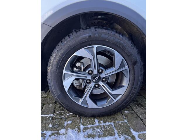 KIA Xceed 1.5 T-GDI DynamicLine | 16" LMV | Carplay | Camera | Stoel&Stuurverw. | All-in rijklaarprijs