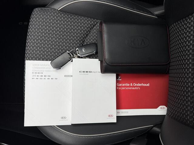 KIA Xceed 1.6 GDi PHEV DynamicLine / Afneembare Trekhaak (1300 KG Trekgewicht) / All Season Banden / Cruise Control / Apple Carplay / Navigatie / Achteruitrijcamera