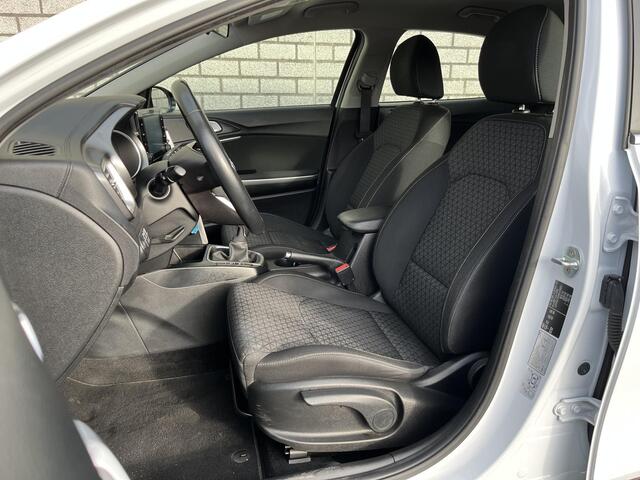 KIA Xceed 1.0 T-GDi ComfortLine | Trekhaak | Achteruitrijcamera | Apple CarPlay / Android Auto | Climate Control |