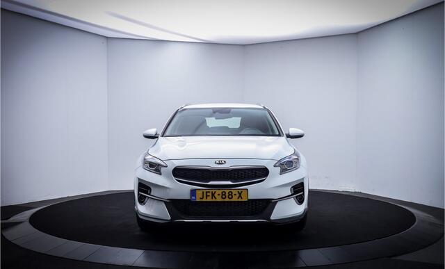 KIA Xceed 1.5 T-GDI DynamicLine FULL LED | CAMERA | CARPLAY | DAB | CLIMA | CRUISE