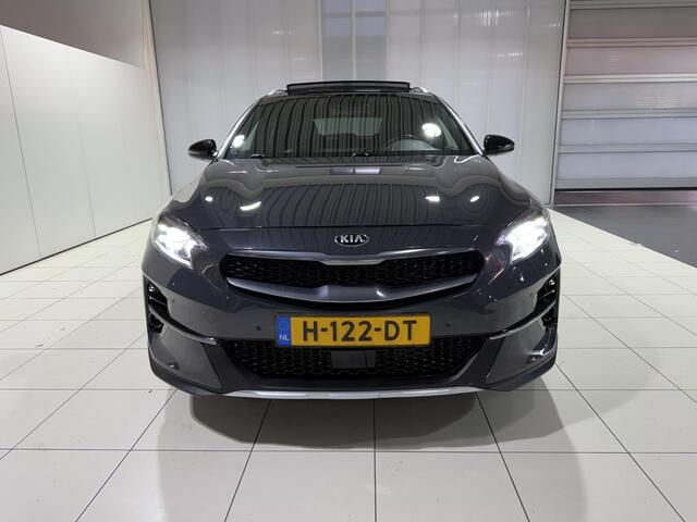 KIA Xceed 1.0 T-GDi DynamicPlusLine Trekhaak, Schuif kantel dak, Stuur en Stoel verwarming, Apple Carplay/Android Auto, Navigatie, Camera.