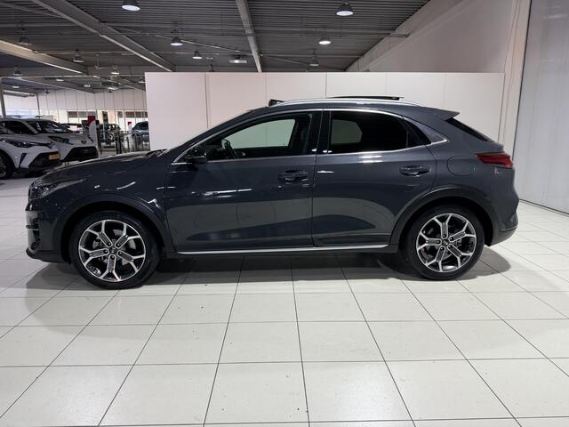 KIA Xceed 1.0 T-GDi DynamicPlusLine Trekhaak, Schuif kantel dak, Stuur en Stoel verwarming, Apple Carplay/Android Auto, Navigatie, Camera.