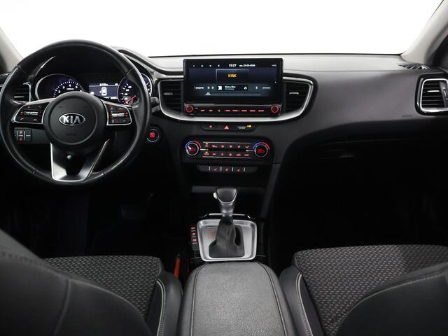 KIA Xceed 1.5 T-GDI MHEV DynamicPlusLine | Navigatiesysteem | Stoel/Stuurwielverwarming | Parkeercamera | Climate control | Apple/Android CarPlay