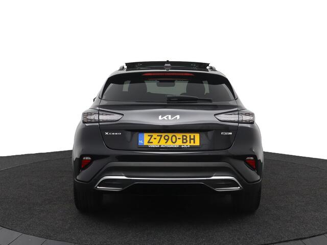 KIA Xceed 1.5 T-GDi GT-Line - Panorama dak - Stoel/Stuur verwarming - Navigatie - Climate Control - Achteruitrijcamera - Elektrische Achterklep - Fabrieksgarantie tot 03-2031
