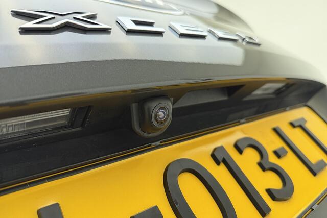 KIA Xceed 1.6 GDi PHEV ExecutiveLine | Glazen Schuifdak | Lederen bekleding | Stoel & Stuurverwarming | Keyless | Memory functie voorstoel | Camera | Navigatie