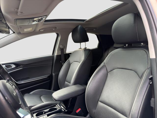 KIA Xceed 1.6 GDi PHEV ExecutiveLine | Pano | Trekhaak | Memory | Leder