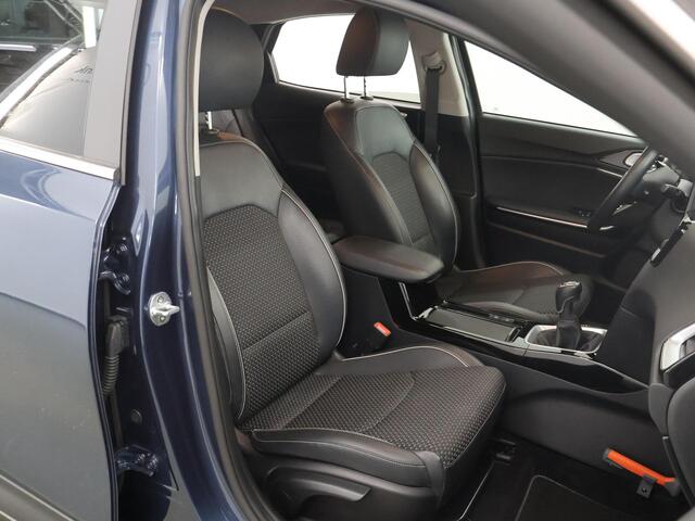 KIA Xceed 1.0 T-GDi DynamicPlusLine | Navigatiesysteem | Stoel/Stuurwielverwarming | Parkeercamera | Climate control | Apple/Android CarPlay |