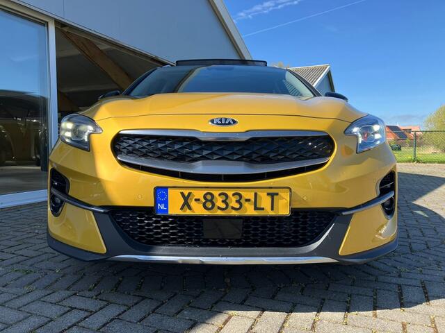 KIA Xceed 1.6 GDi PHEV Exclusive-Line Pano