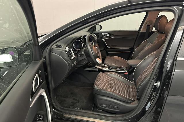 KIA Xceed 1.6 GDi PHEV DynamicPlusLine | 10 jaar garantie, Elektr. stoel & achterklep, Dodehoekdetectie, Dealer onderhouden, 1e eigenaar, Parkeersensoren V+A, 18 inch velgen!