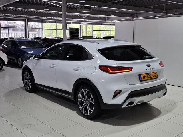 KIA Xceed 1.4 T-GDi DynamicLine Automaat, Apple Carplay/Android Auto, Navigatie, Camera.