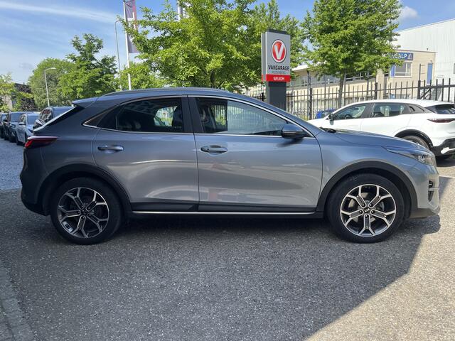 KIA Xceed 1.6 GDi PHEV DynamicPlusLine // KEYLESS // HALF LEDER // CAMERA+SENSOREN // STUUR+STOELVERARMING // NAVI+CARPLAY //