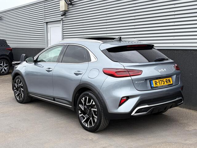 KIA Xceed 1.6 GDi PHEV ExecutiveLine Schuif/kanteldak, Dodehoekdetectie, Stoelkoeling, Stoelverwarming, stuurverwarming, Seat memory, Lederen bekleding,