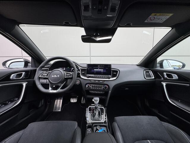KIA Xceed 1.5 T-GDi DCT7 GT-Line | Panoramaschuifdak | Stoelverwarming | LED-koplampen | Dodehoekassistentie | Achteruitrijcamera | Privacy glass | Stuurwielverwarming |