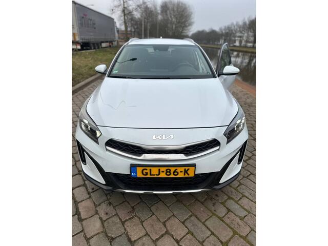 KIA Xceed 1.5 T-GDi GT-Line First Edition, FACELIFT ,BOEKJES,NAP EN ONDERHOUDSHISTORIE
