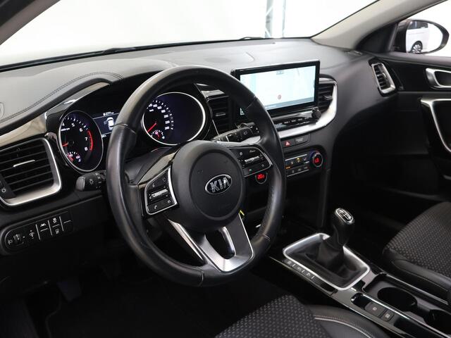 KIA Xceed 1.5 T-GDI MHEV DynamicLine | Trekhaak | Navigatie | Parkeercamera | Climate Control | Cruise Control |