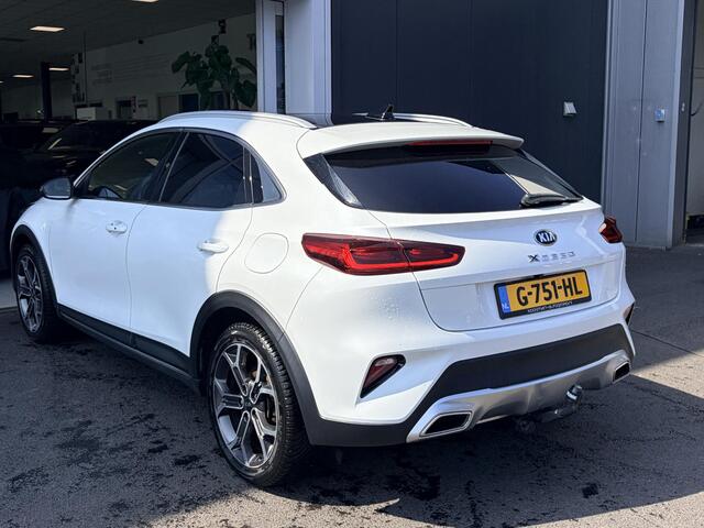 KIA Xceed 1.4 T-GDi DynamicPlusLine | Schuif/kantel dak | Stoel/stuurverwarming | Uniek interieur!! | Trekhaak |