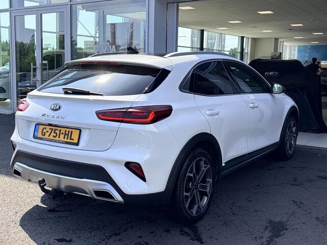 KIA Xceed 1.4 T-GDi DynamicPlusLine | Schuif/kantel dak | Stoel/stuurverwarming | Uniek interieur!! | Trekhaak |