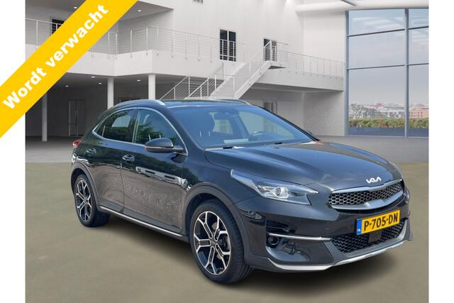 KIA Xceed 1.5 T-GDI MHEV Black Ed! 1e Eig! Panoramadak! 160Pk! VERWACHT!