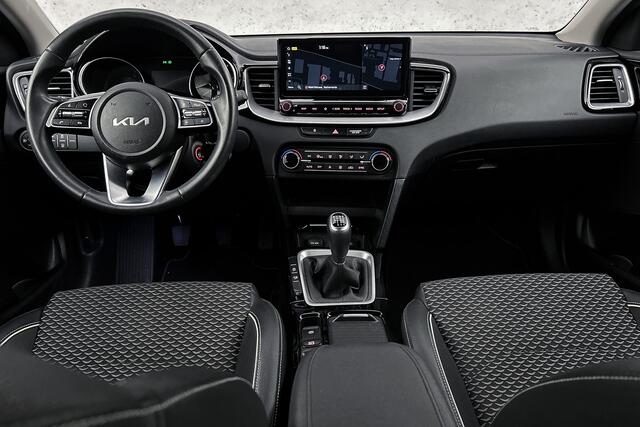 KIA Xceed 1.0 T-GDi DynamicLine | Camera | Half lederen bekleding | LED koplampen